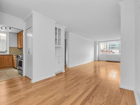 245 E 54th St, New York, NY 