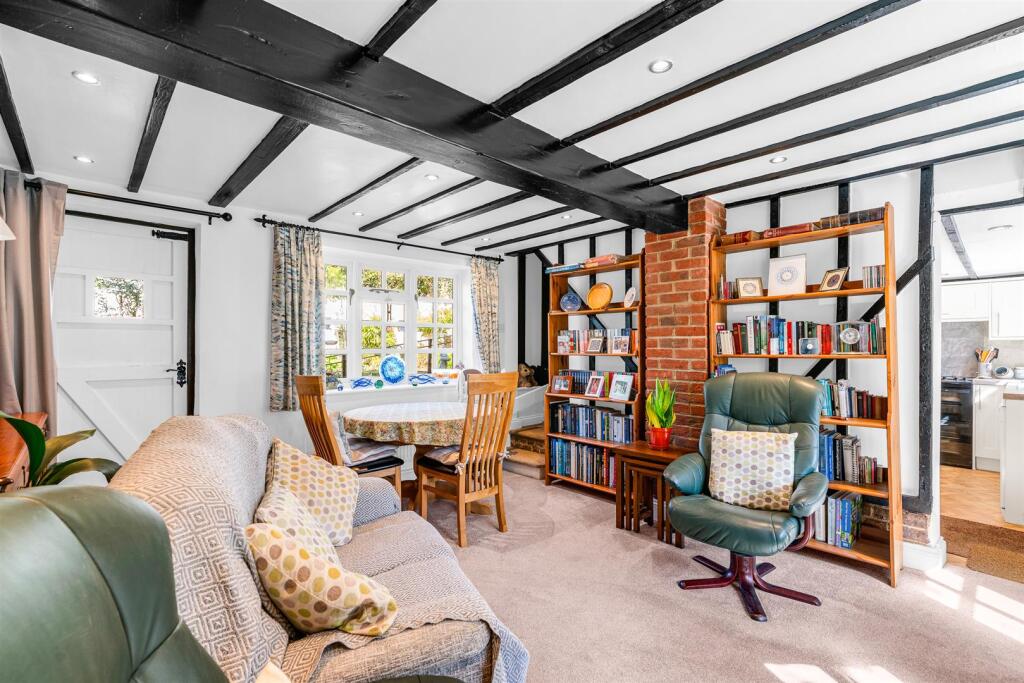 Additional image 20 of Church Street, Welwyn