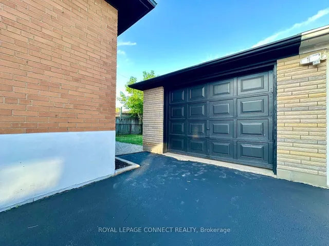 Additional image 46 of 27 Charrington Cres