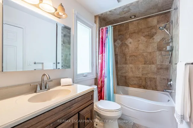 房产图片 25 - 布鲁姆斯伯里街12号