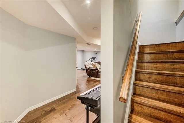 Additional image 21 of 54 Huck Cres