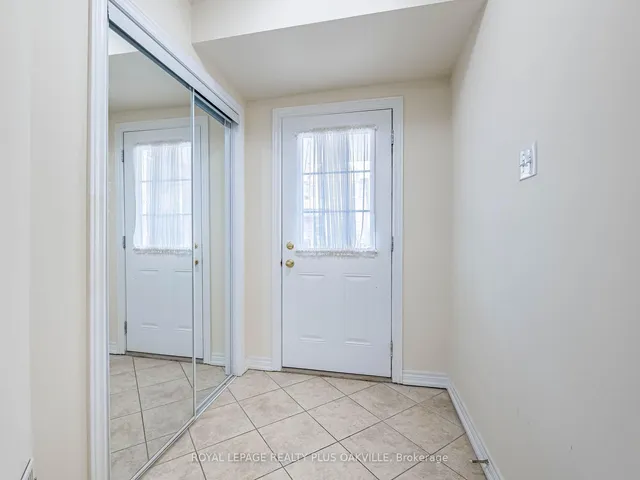 Additional image 36 of 54 Nisbet Blvd Unit 12