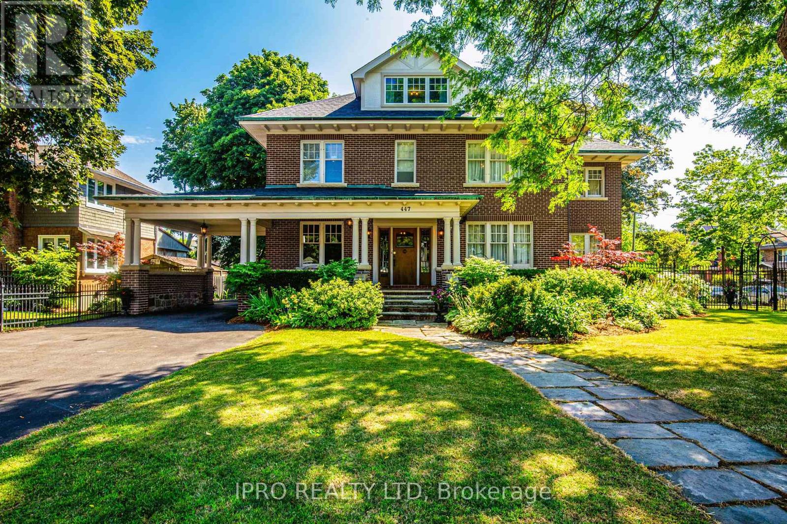 Property image for 447 SIMCOE STREET N|Oshawa (O'Neill), Ontario L1G4T8