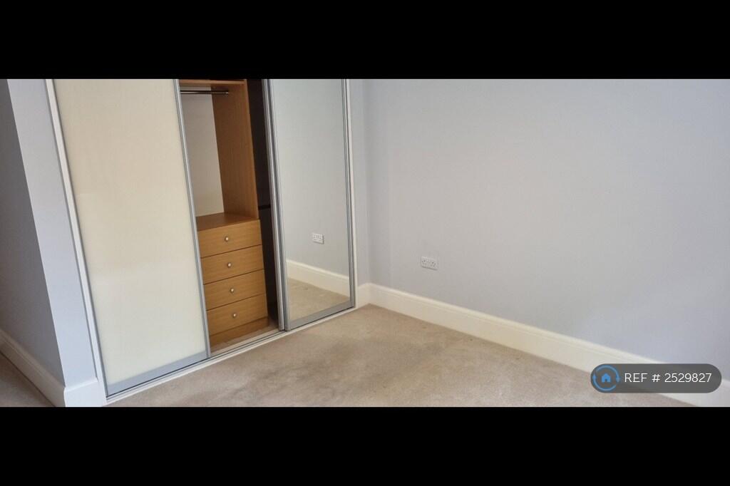 Additional image 5 of Bennets Lodge, Harpenden, AL5