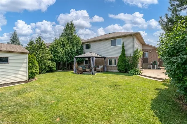 Additional image 27 of 13 Loneoak Cres