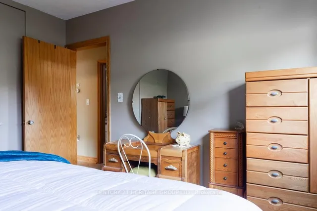 Additional image 20 of 57 Burfield Ave