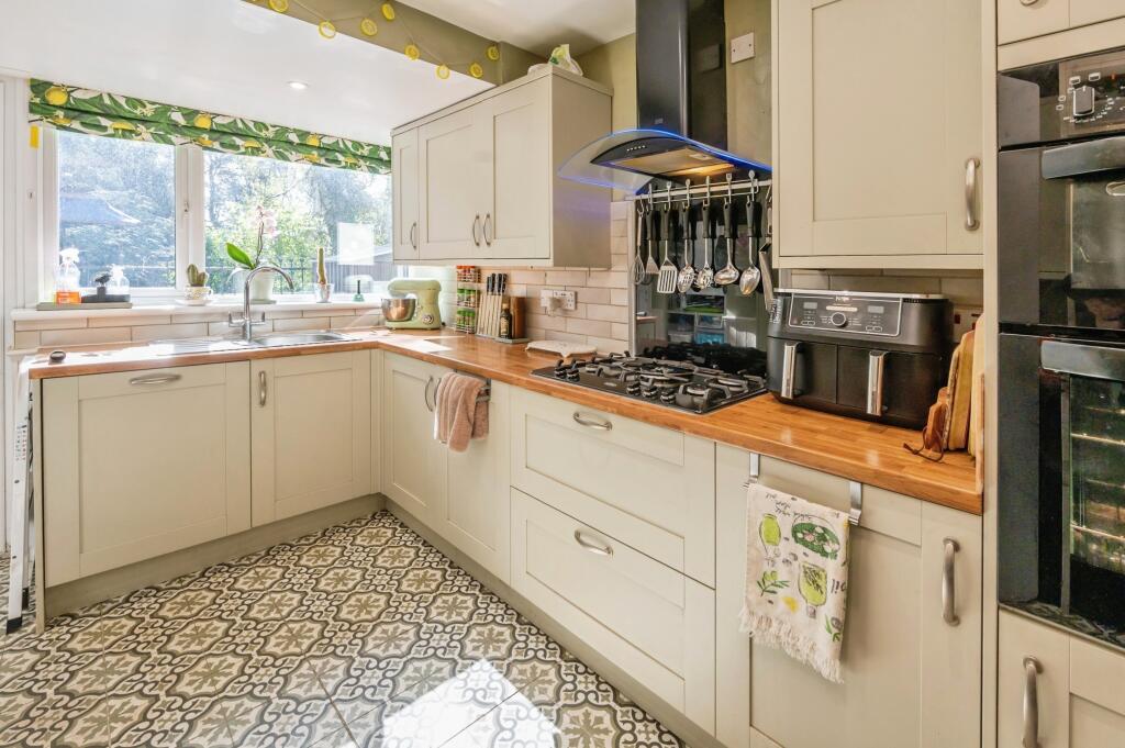 Additional image 6 of Birchmoor Close, Solihull, Birmingham, B28