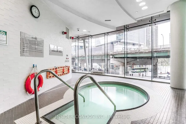 Additional image 40 of 12 York St Unit 4409