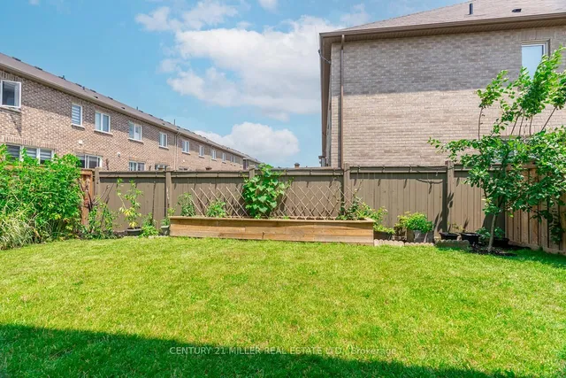 Additional image 29 of 1249 Duignan Cres