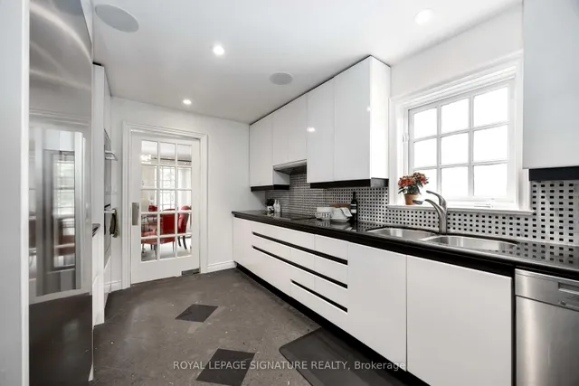 Additional image 15 of 25 Harlington Rd