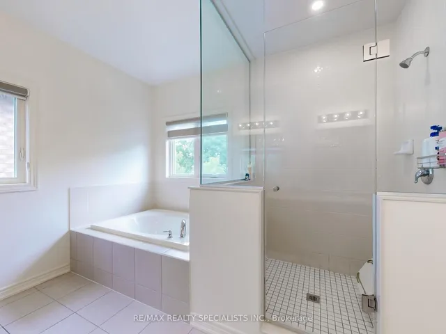 Additional image 38 of 48 Unwind Cres