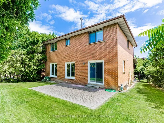 Additional image 32 of 44 Pottery Cres