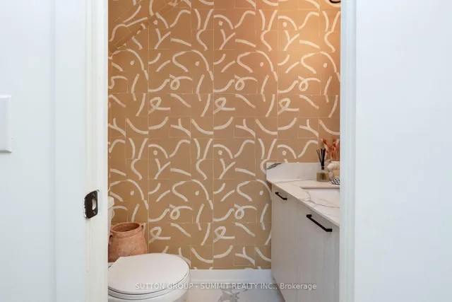 Additional image 13 of 861 Sheppard Ave Unit 18