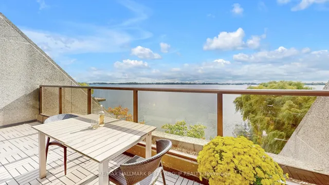 Additional image 11 of 99 Harbour Sq Unit 613