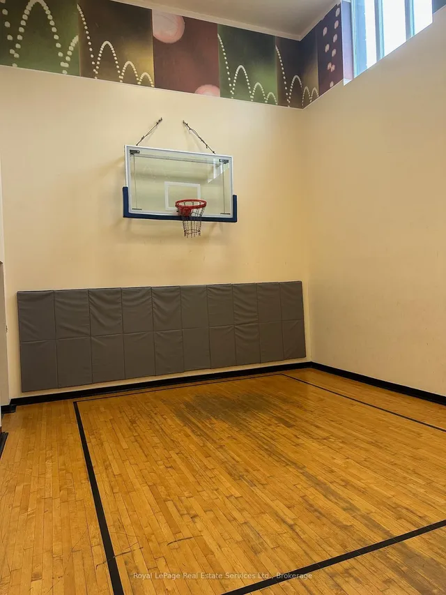 Additional image 34 of 18 Mondeo Dr Unit 1239