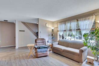 房产图片 5 - 6004 54 街