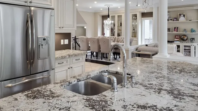 Additional image 18 of 19 Charity Crt