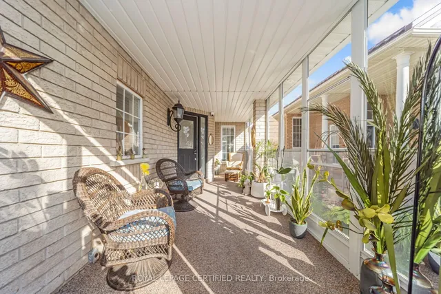 Additional image 4 of 53 Vintage Gate