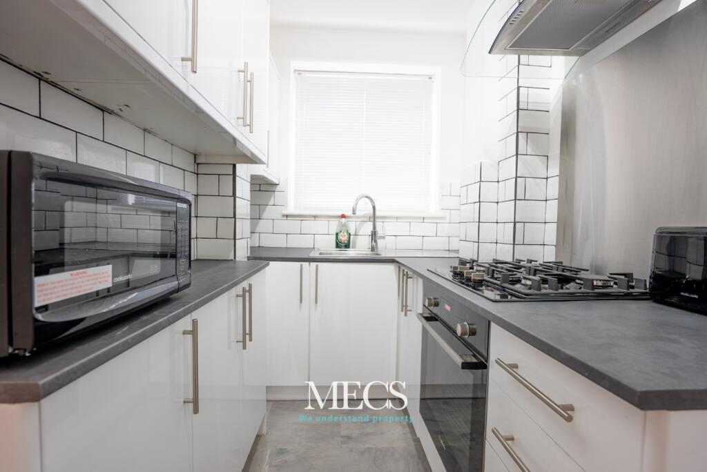 Worlds End Lane, Quinton, Birmingham, West Midlands, B32 2RX