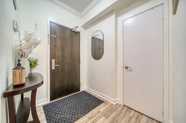 Additional image 11 of 840 Queens Plate Dr Unit 902