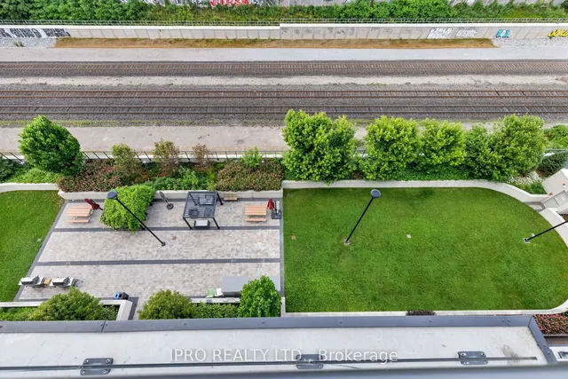 Additional image 27 of 8 Trent Ave Unit 1017