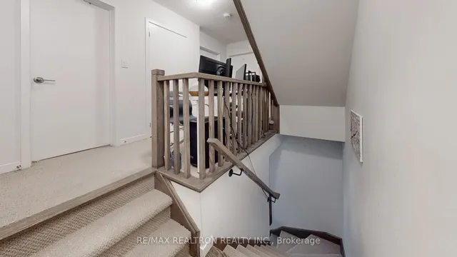 房产图片 18 - 多伦多第十二街260号第5单元