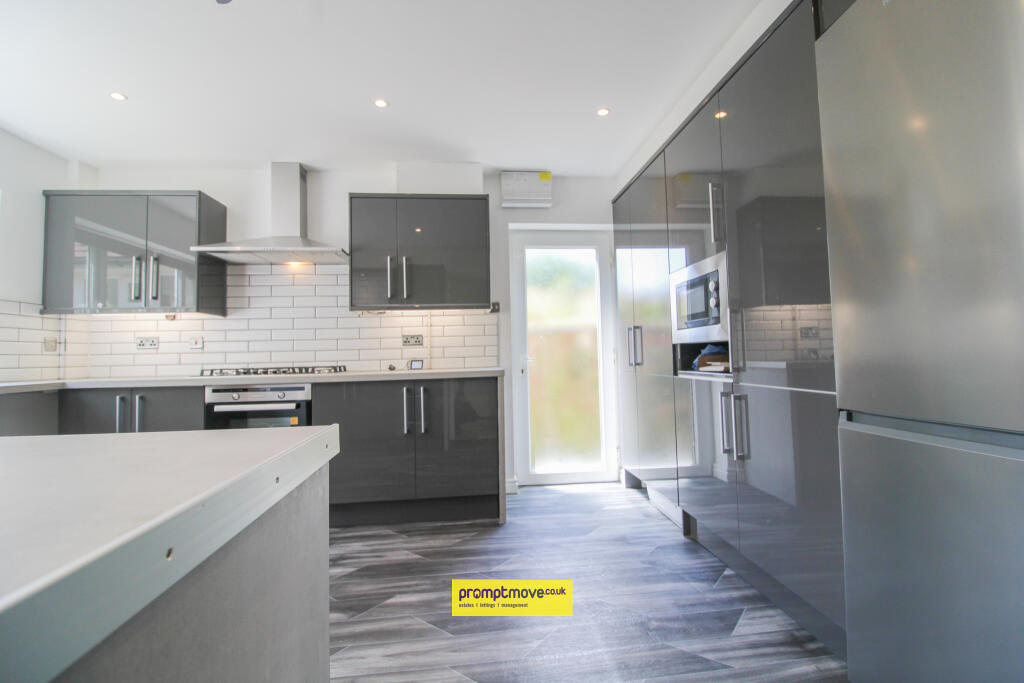 Additional image 5 of Crabtree Lane, Harpenden, Hertfordshire, AL5