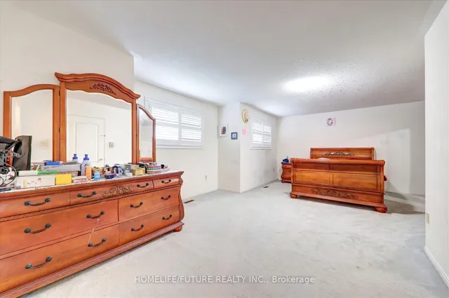 Additional image 30 of 10 Hania Terr