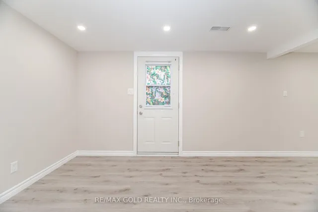 Additional image 31 of 212 Cedarwoods Cres