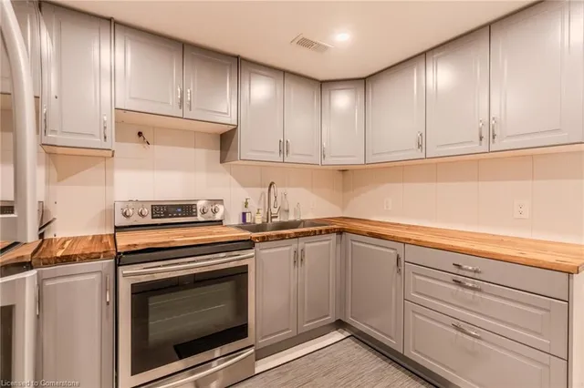 Additional image 41 of 4 Southmeadow Crt