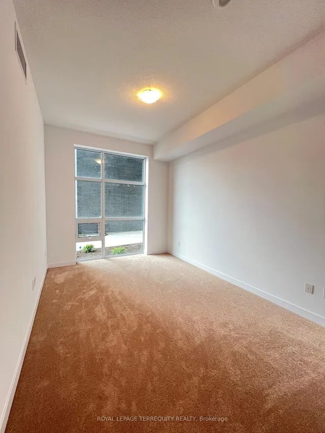 Additional image 3 of 470 Dundas St Unit 117