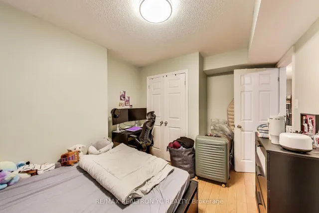 Additional image 35 of 162B Finch Ave