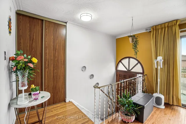 房产图片 4 - 167 SHOREHAM Dr