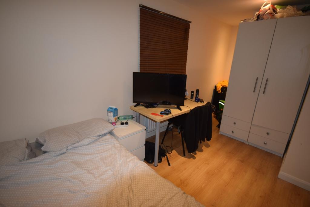 Additional image 6 of Errington Close, Hatfield, AL10