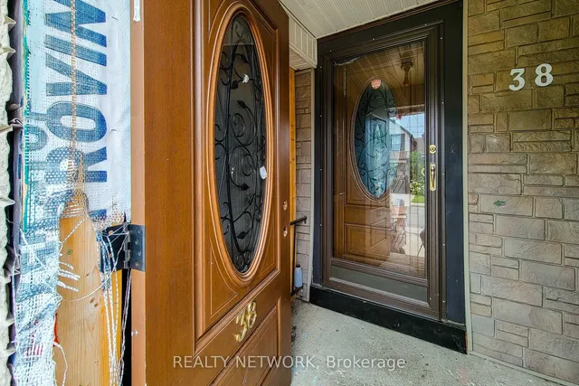 Additional image 9 of 38 Glendale Ave