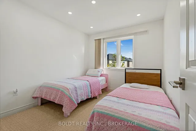 Additional image 19 of 26 Dulgaren St