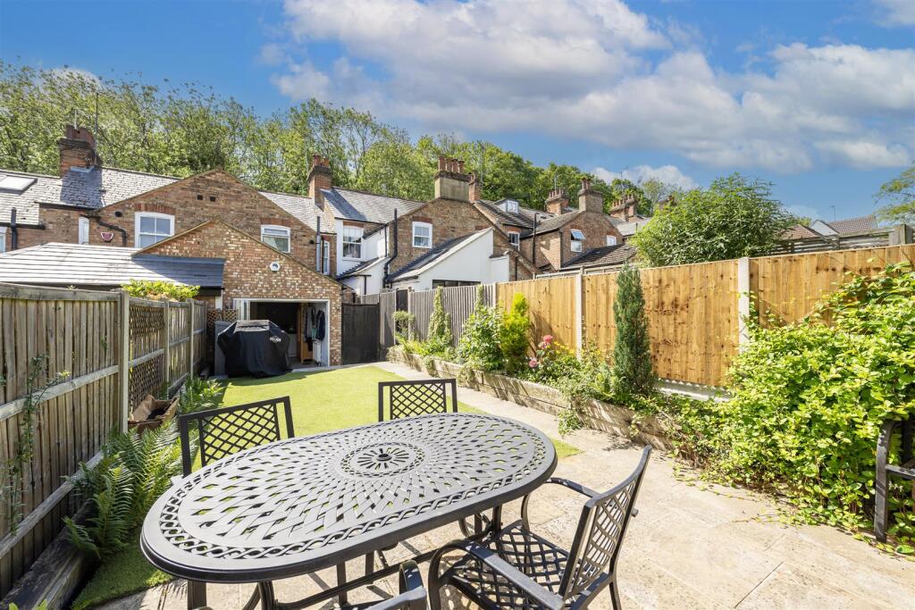Additional image 12 of Park Hill, Harpenden