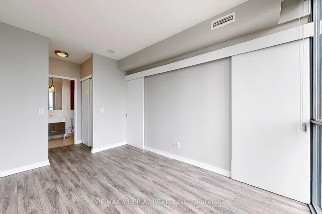 Additional image 30 of 110 Charles St Unit 2308