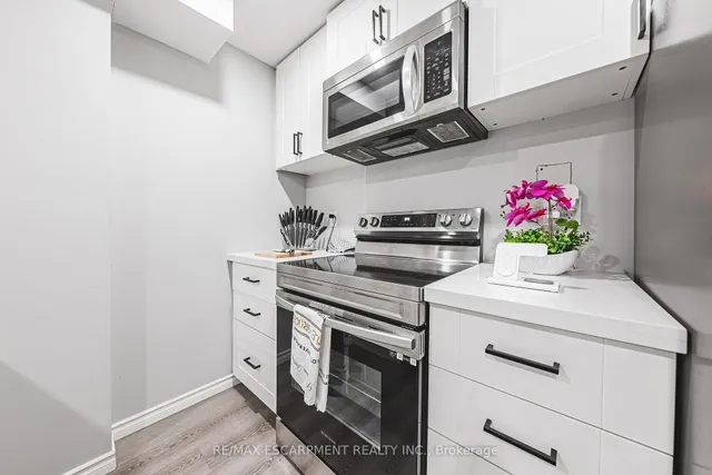 房产图片 32 - 11 MCWATTERS 街