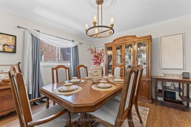 Additional image 17 of 30 Regentview Dr