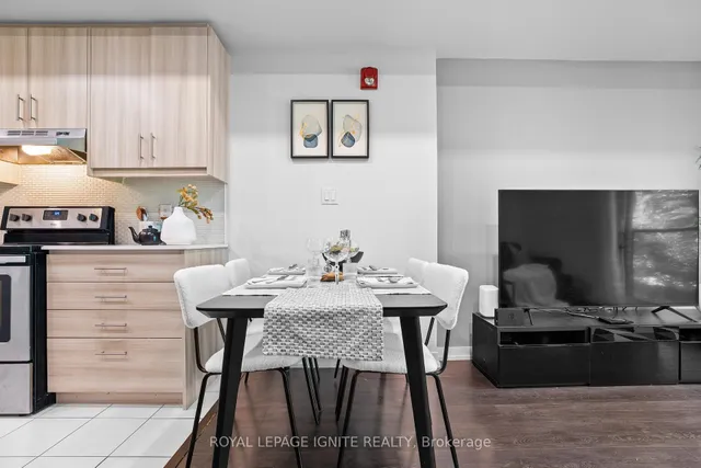 Additional image 16 of 2063 Weston Rd Unit Unit  2