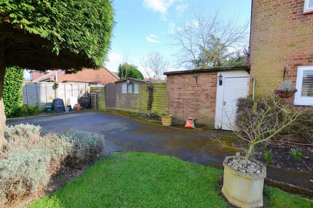 Additional image 49 of Churchill Crescent, Welham Green