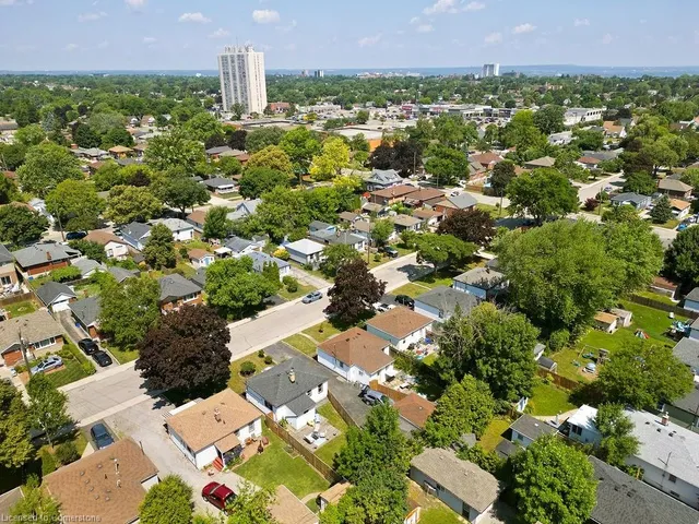 Additional image 5 of 145 East 44th St