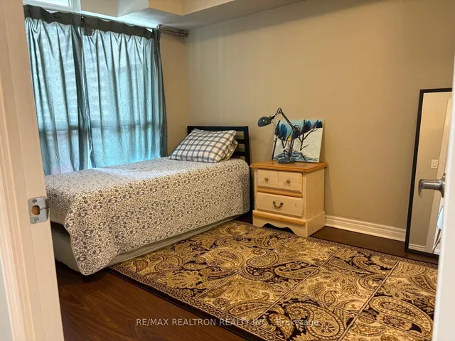 Additional image 16 of 225 Wellesley St Unit 709