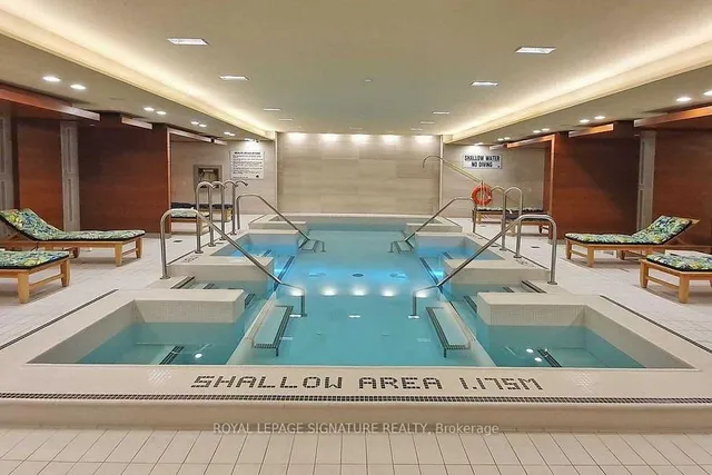 Additional image 25 of 29 Queens Quay Unit 707