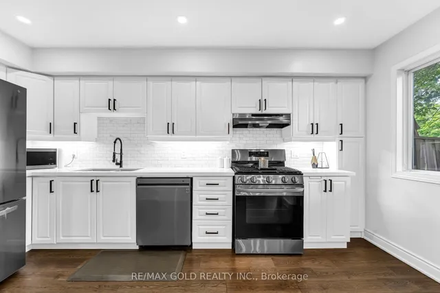 Additional image 31 of 90 Mooregate Cres Unit 34