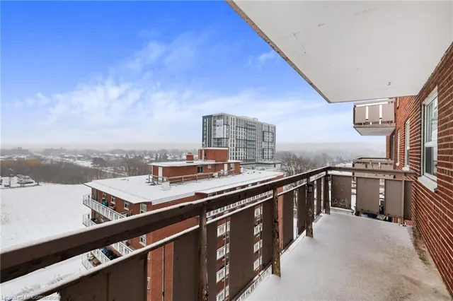 Additional image 23 of 851 Queenston Rd Unit 802