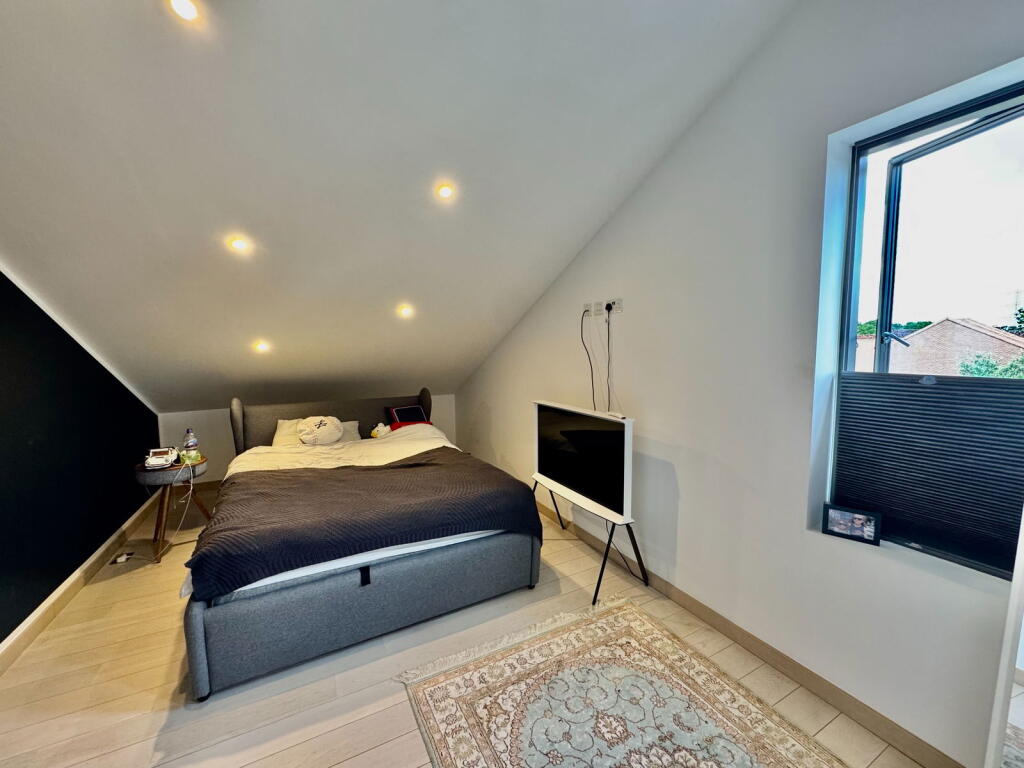 Additional image 18 of West Riding,Bricket Wood,Hertfordshire,AL2 3QS