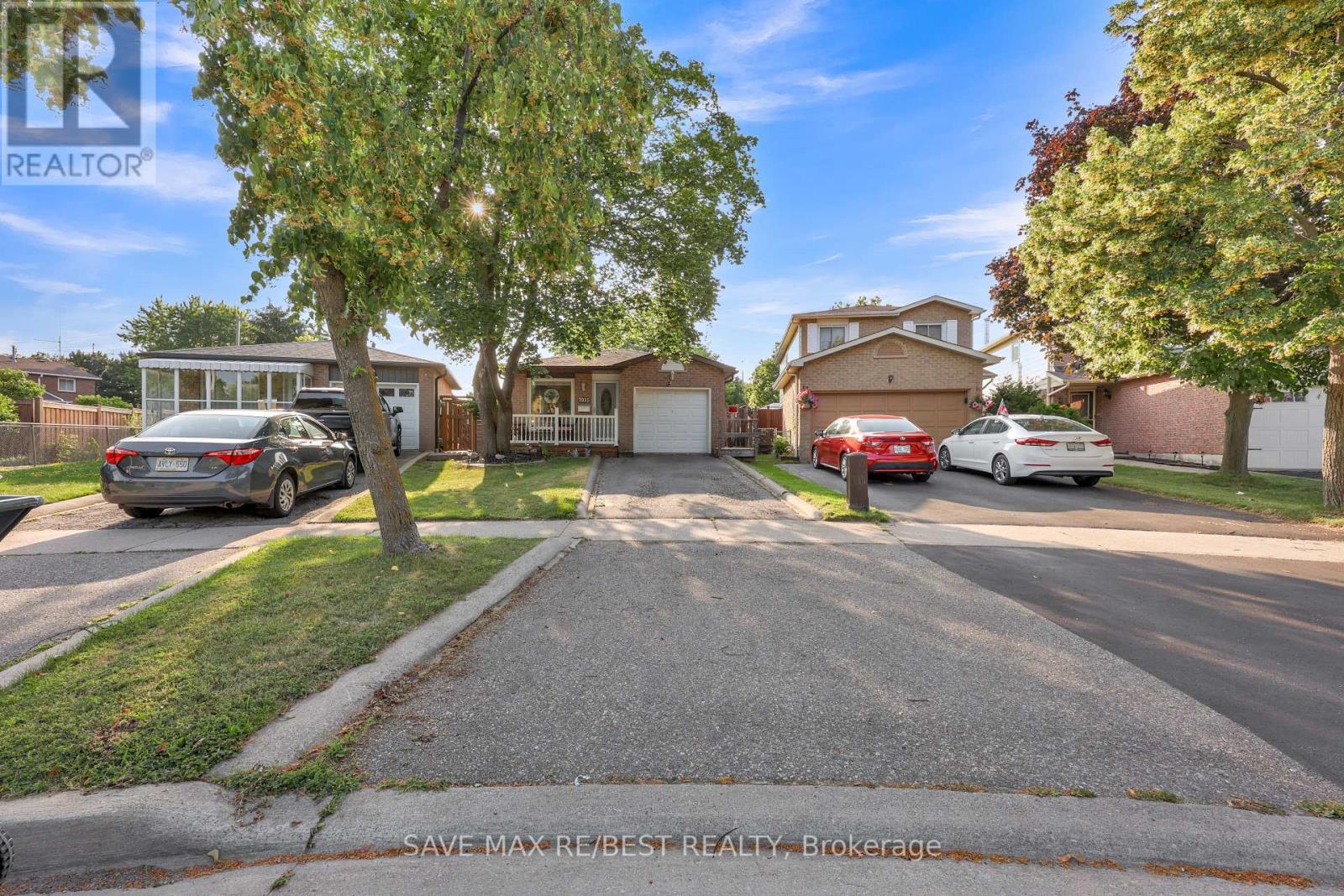 7035 HICKLING CRESCENT|Mississauga (Meadowvale), Ontario L5N5A4