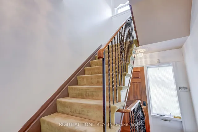 Additional image 18 of 124 Clairton Cres